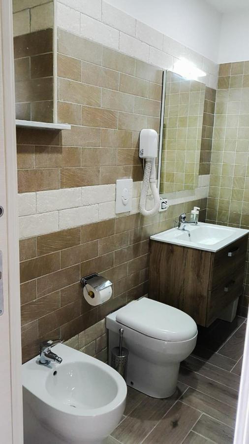 Metro Duomo B&B ナポリ エクステリア 写真